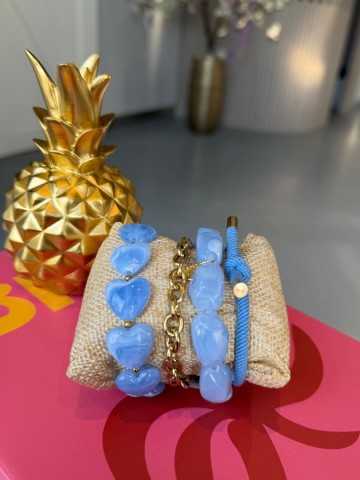 Cb51bd15 f144 41ac 8473 a9b0c32d7843